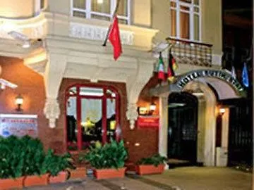 Boutique Star-2
